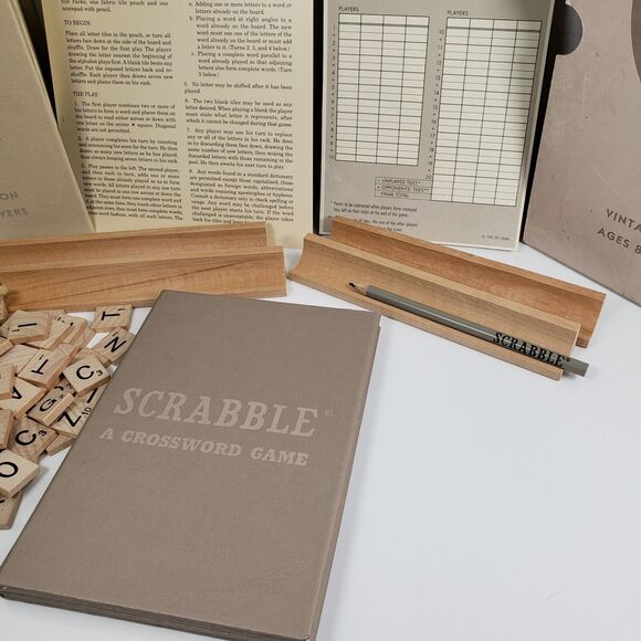 Hasbro Scrabble Crossword Game Vintage Bookshelf Edition Complete VG - Picture 13 of 16